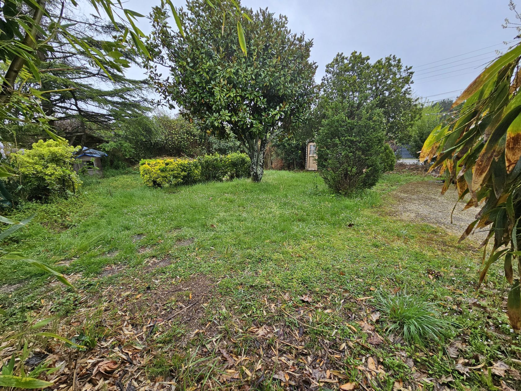 Terrain à bâtir de 603 m² à MARGAUX (33)