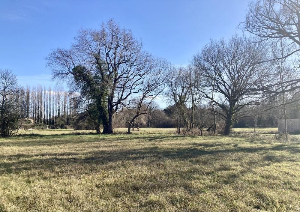 Terrain à bâtir de 455 m² à SAINT-LAURENT-MEDOC (33) - visuel 2