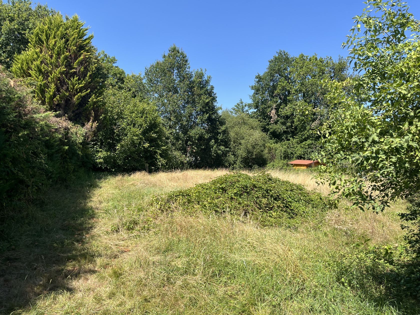 Terrain à bâtir de 1202 m² à GRAYAN-ET-L'HOPITAL (33)