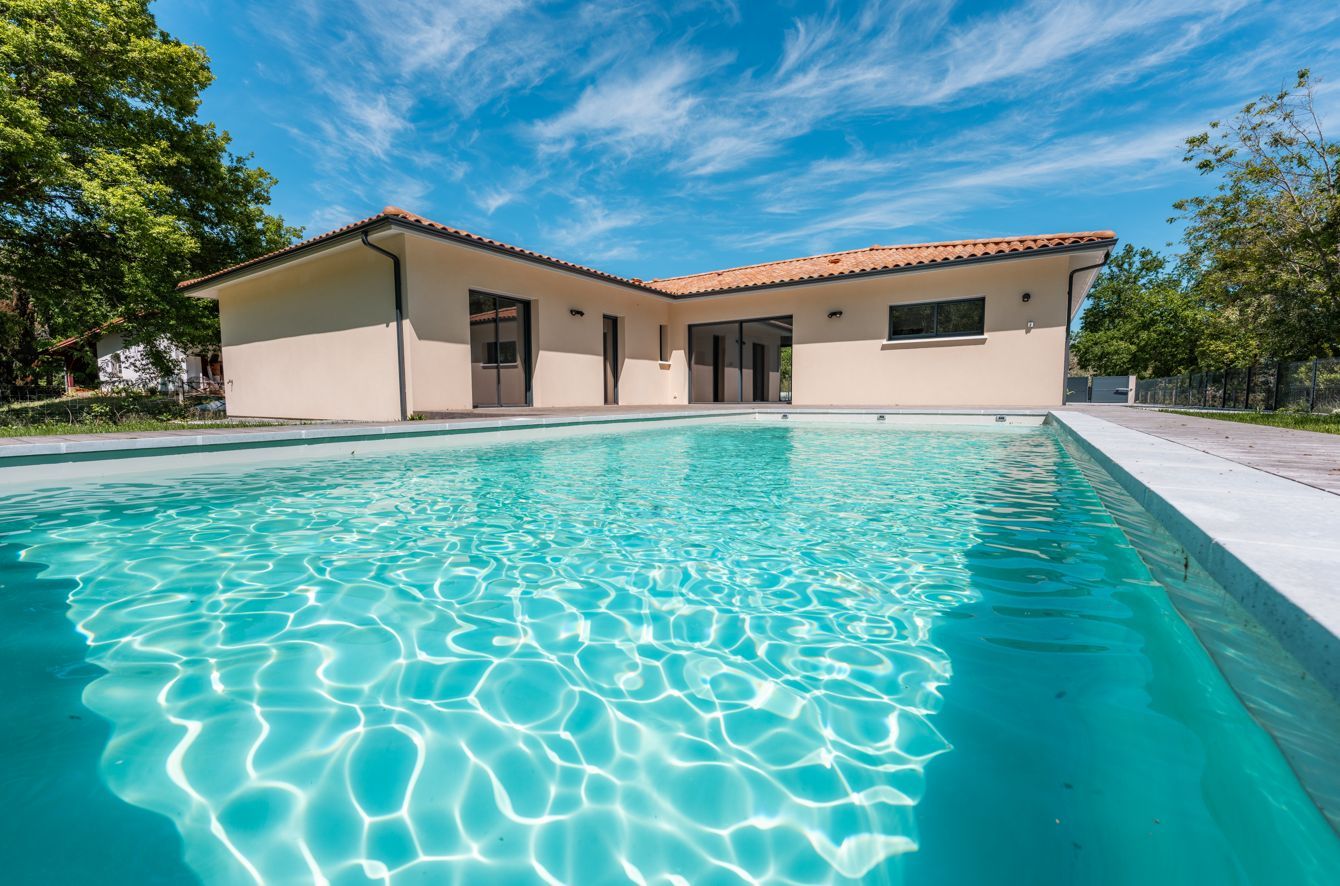 Maison de 164 m² à SAINT-AUBIN-DE-MEDOC (33)