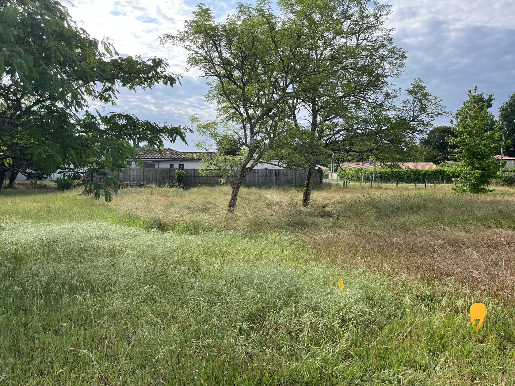 Terrain à bâtir de 612 m² à AUDENGE (33)