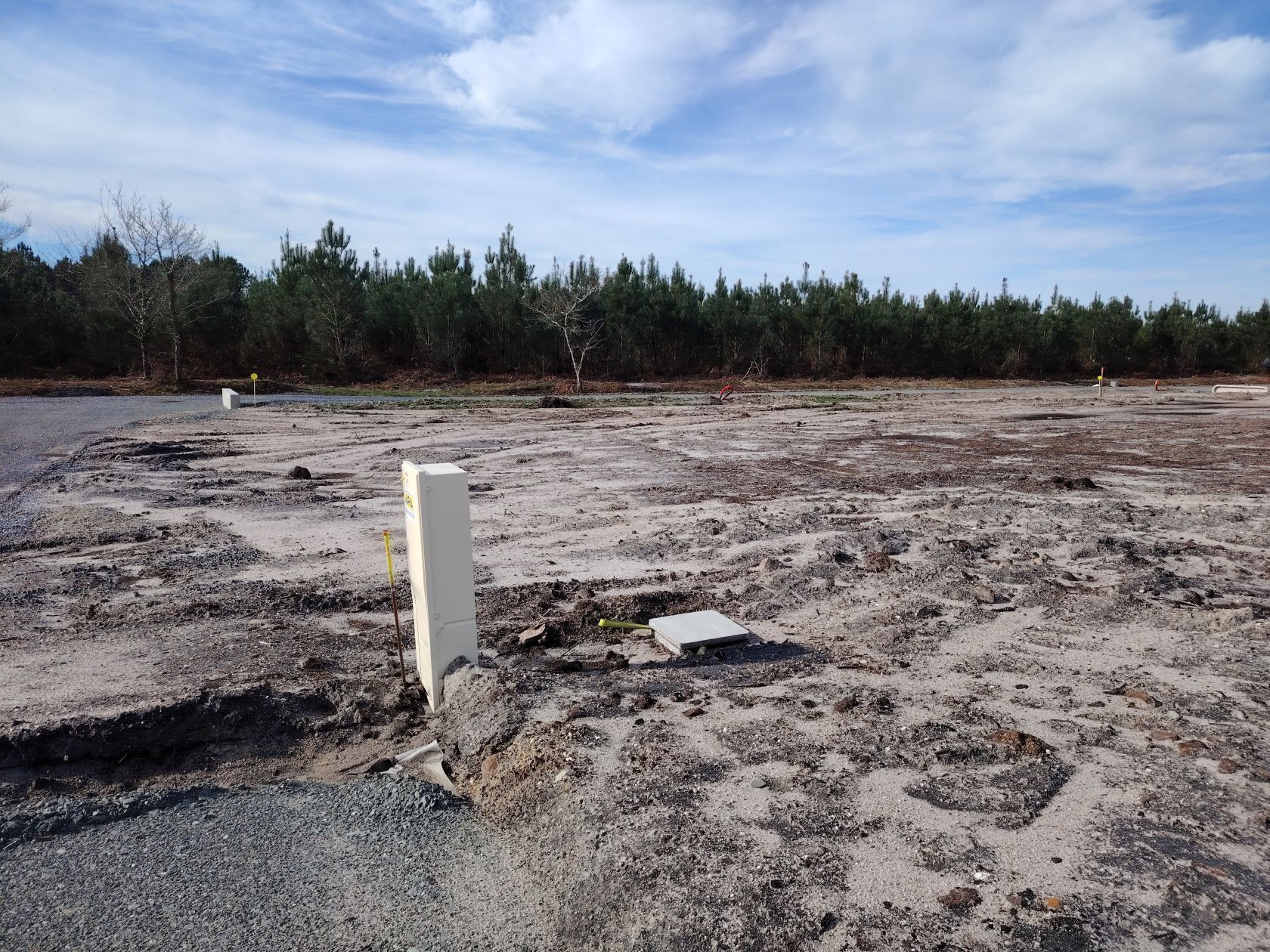 Terrain à bâtir de 695 m² à MIOS (33) - visuel 1
