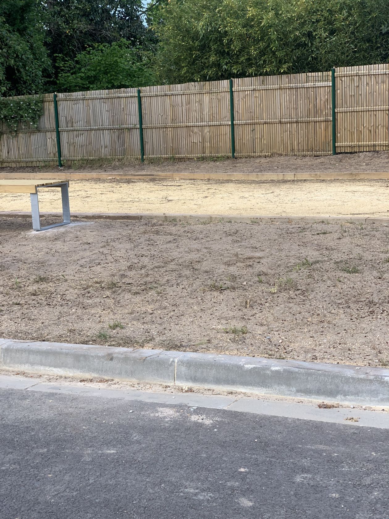 Terrain à bâtir de 356 m² à BELIN-BELIET (33) - visuel 2
