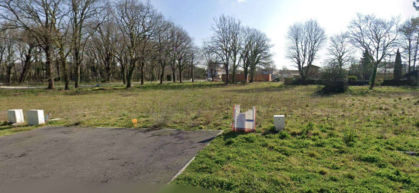 Terrain à bâtir de 600 m² à LE TEICH (33) - visuel 1