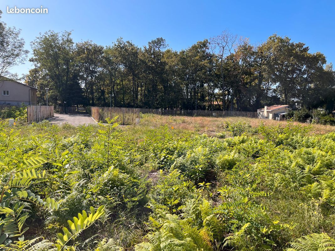 Terrain à bâtir de 500 m² à ANDERNOS-LES-BAINS (33)