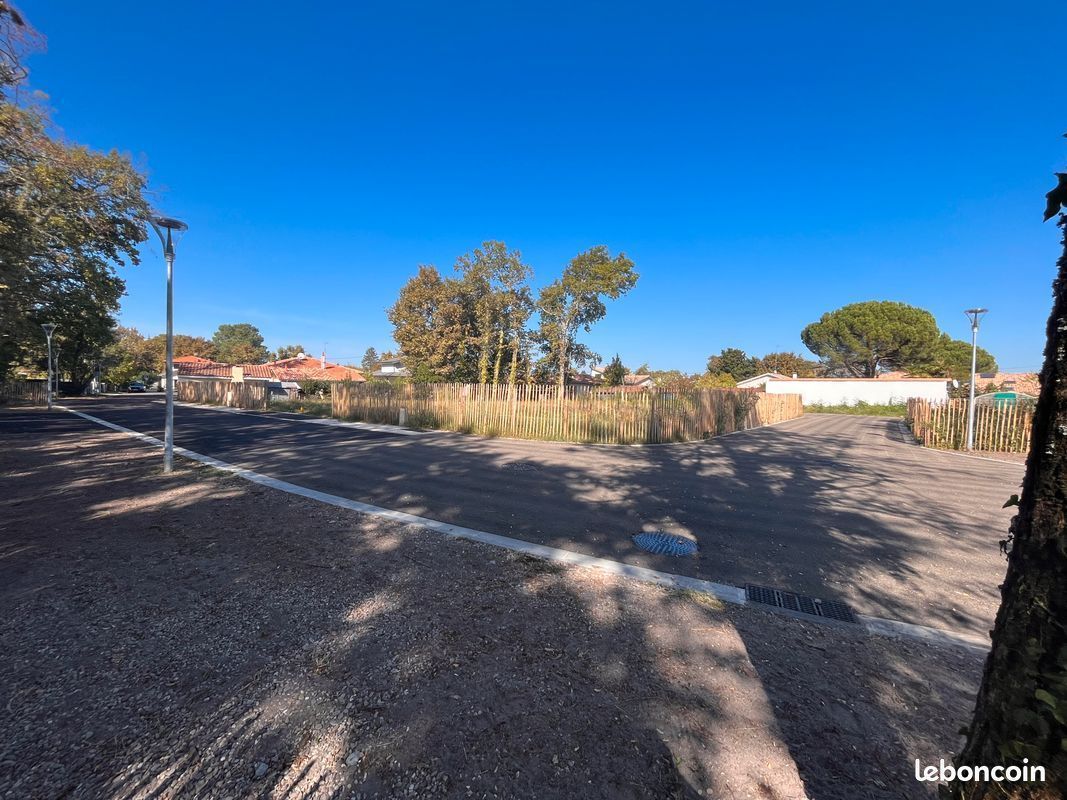 Terrain à bâtir de 575 m² à ANDERNOS-LES-BAINS (33)