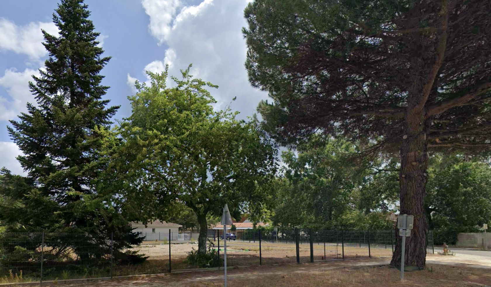Projet de construction d'une maison 90 m² avec terrain à SAINT-JEAN-D'ILLAC (33) - visuel 7