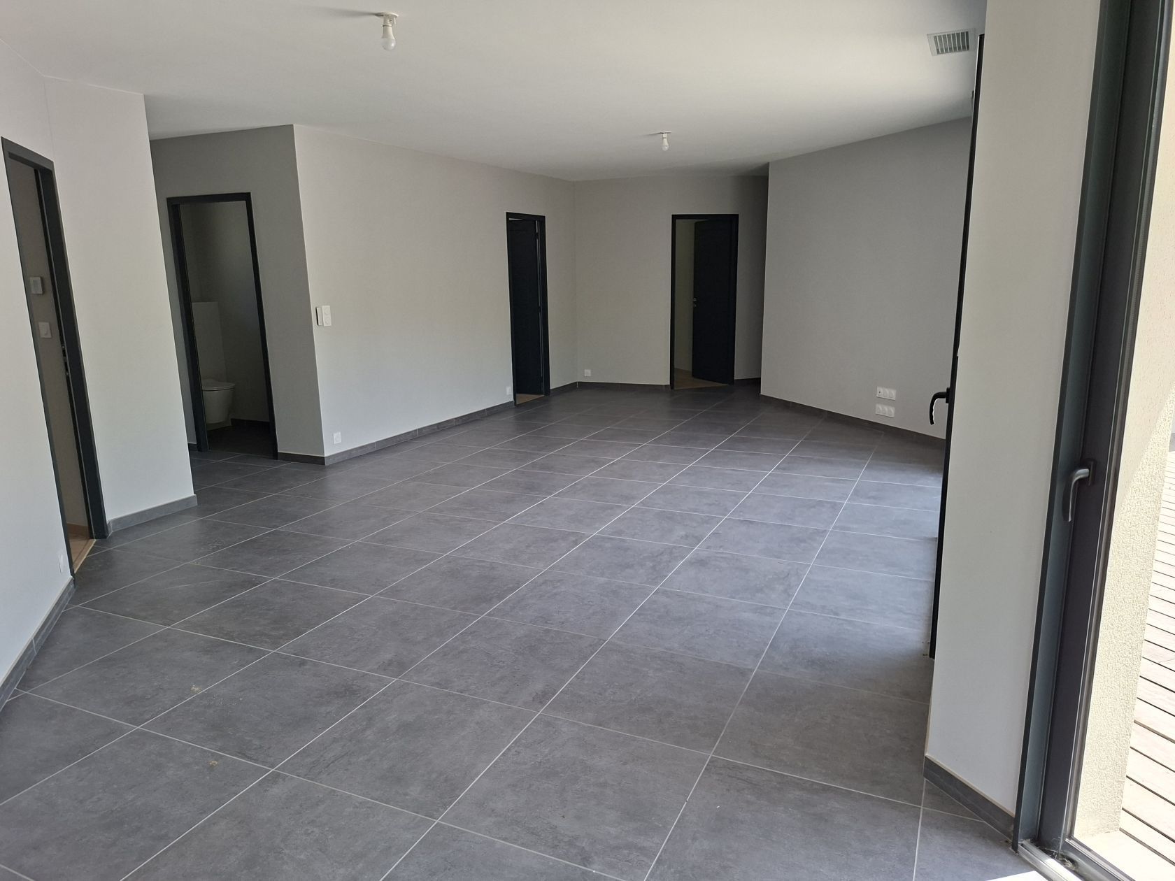 Superbe maison de 140 m² avec terrain à SAINT-AUBIN-DE-MEDOC (33) - visuel 2