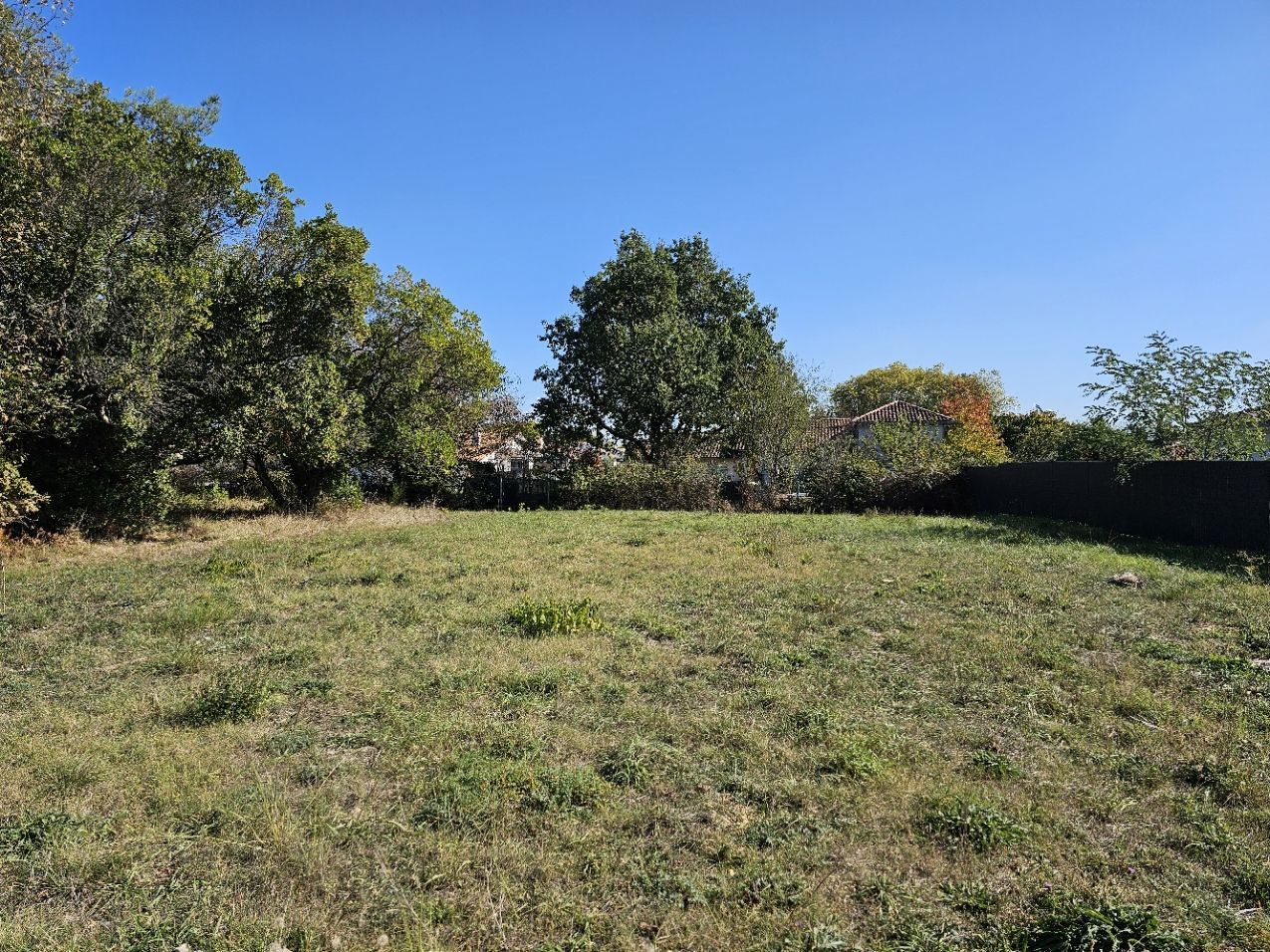 Terrain à bâtir de 1500 m² à QUINSAC (33) - visuel 1