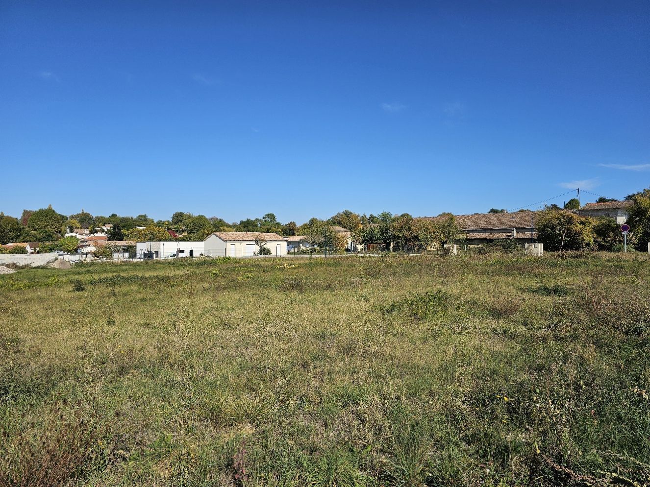 Terrain à bâtir de 800 m² à MIOS (33)