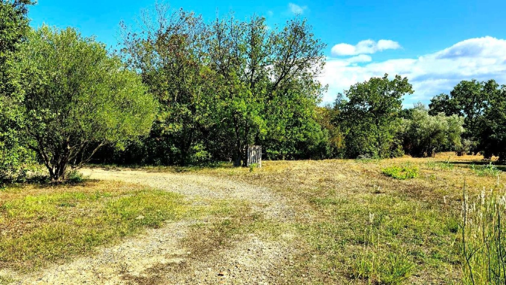 Terrain à bâtir de 333 m² à VILLENAVE-D'ORNON (33) - visuel 1