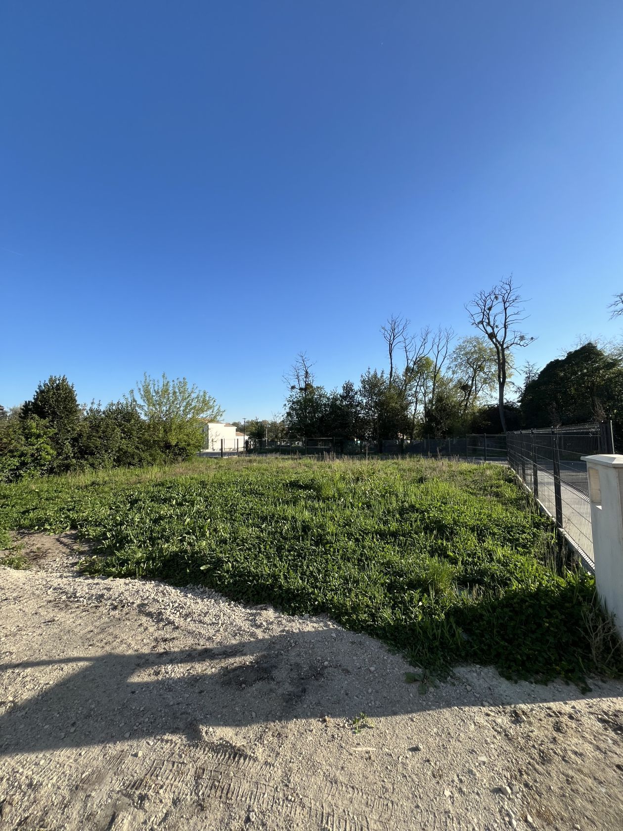 Terrain à bâtir de 543 m² à GRADIGNAN (33)