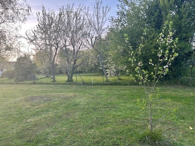 Terrain à bâtir de 660 m² à MARTILLAC (33) - visuel 5