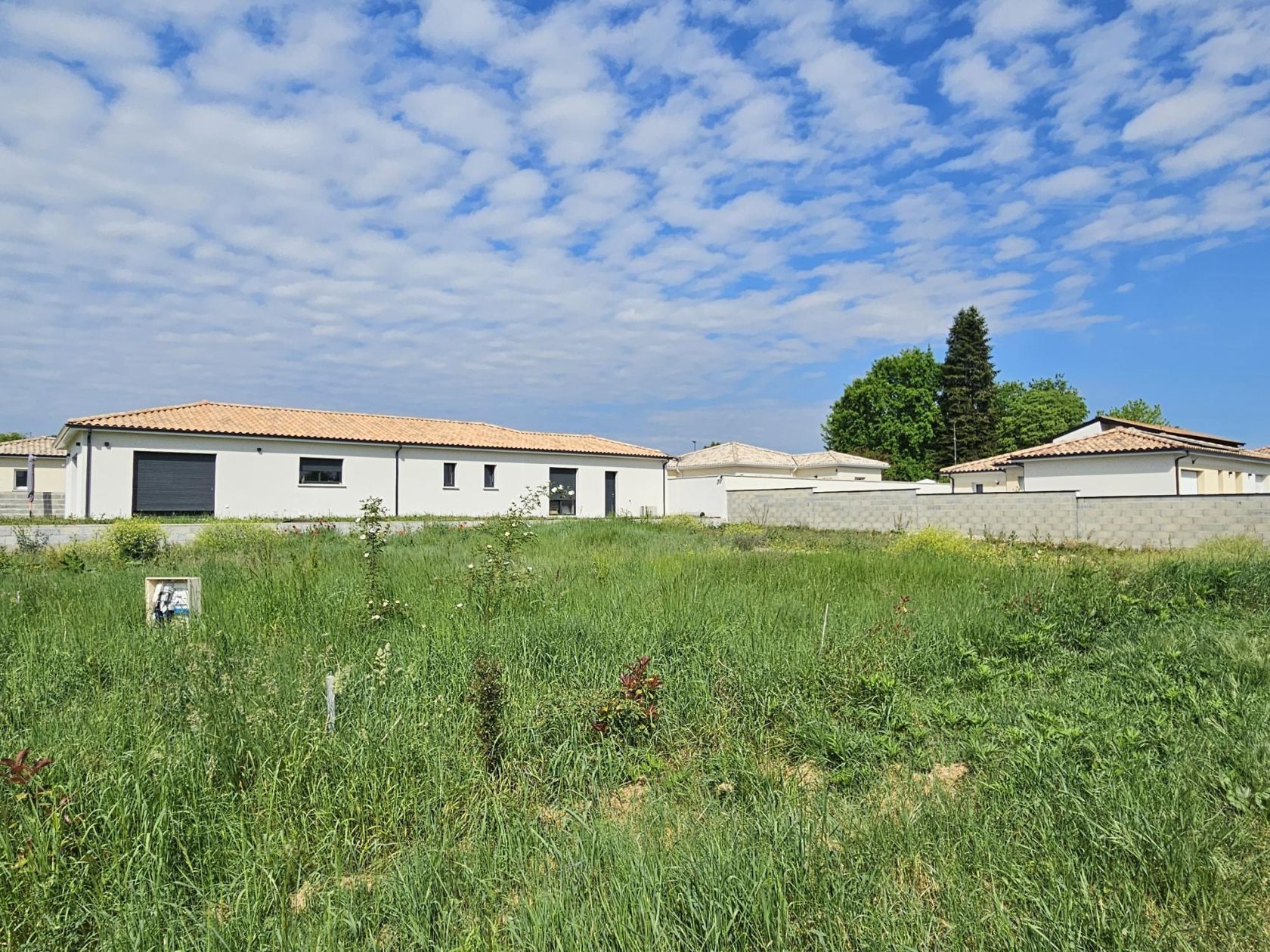 Terrain à bâtir de 552 m² à MARTILLAC (33) - visuel 1