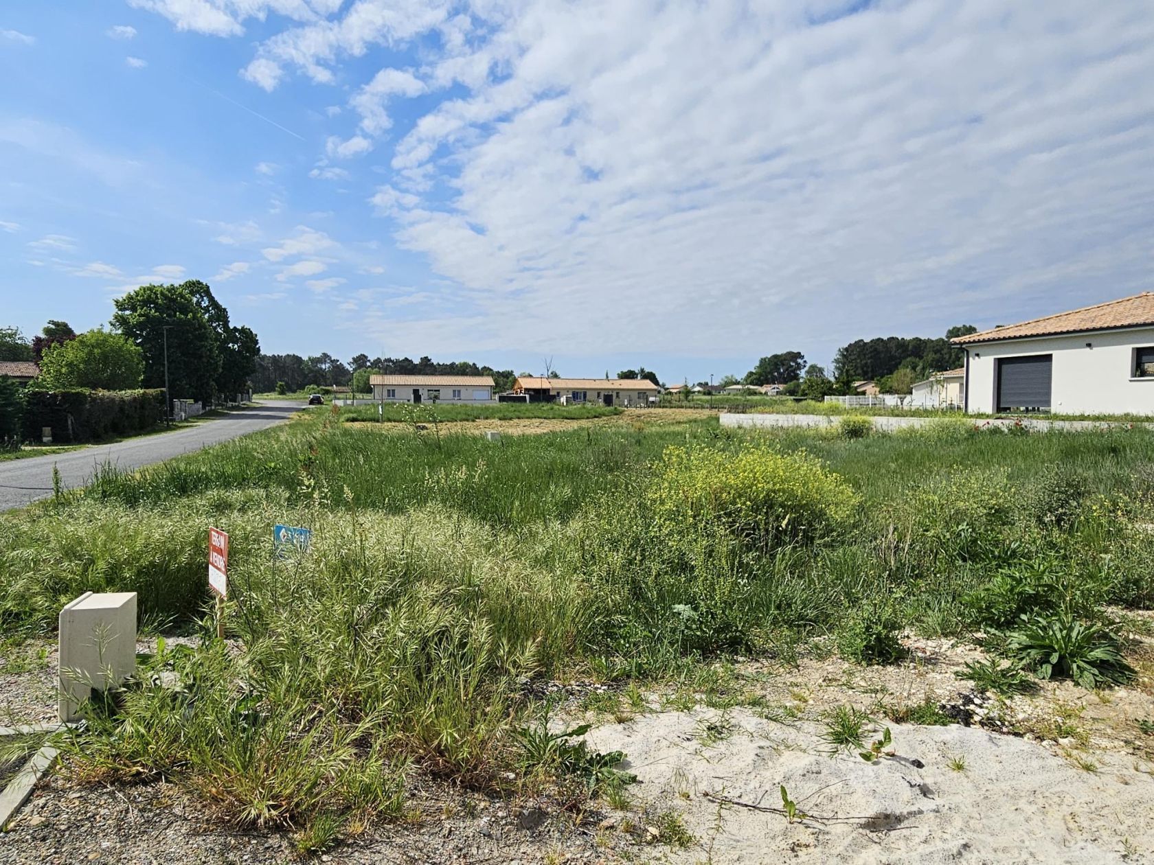 Terrain à bâtir de 552 m² à MARTILLAC (33) - visuel 3