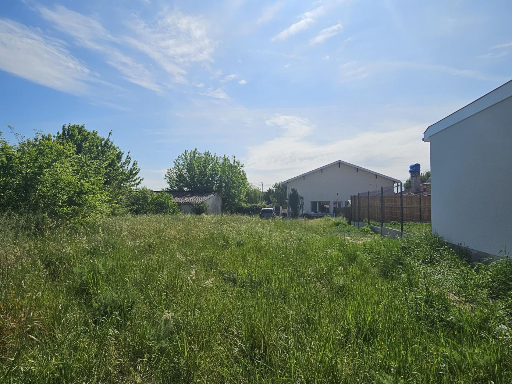 Terrain à bâtir de 480 m² à SAINT-SELVE (33)
