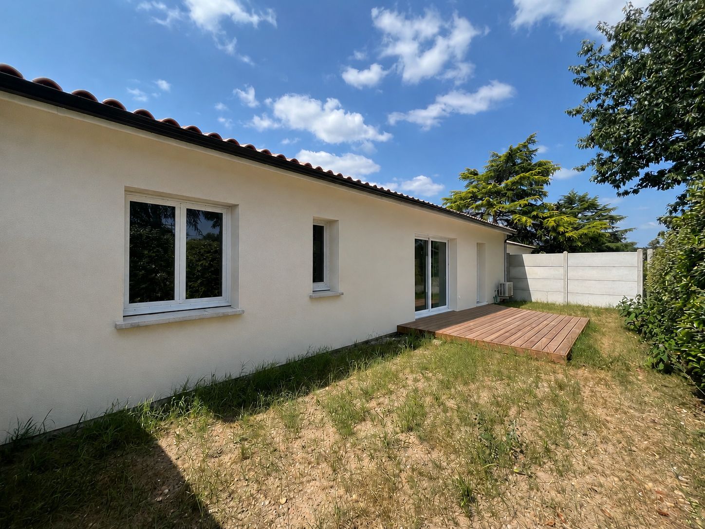 Maison neuve 92 m² avec garage à PODENSAC (33) - visuel 2