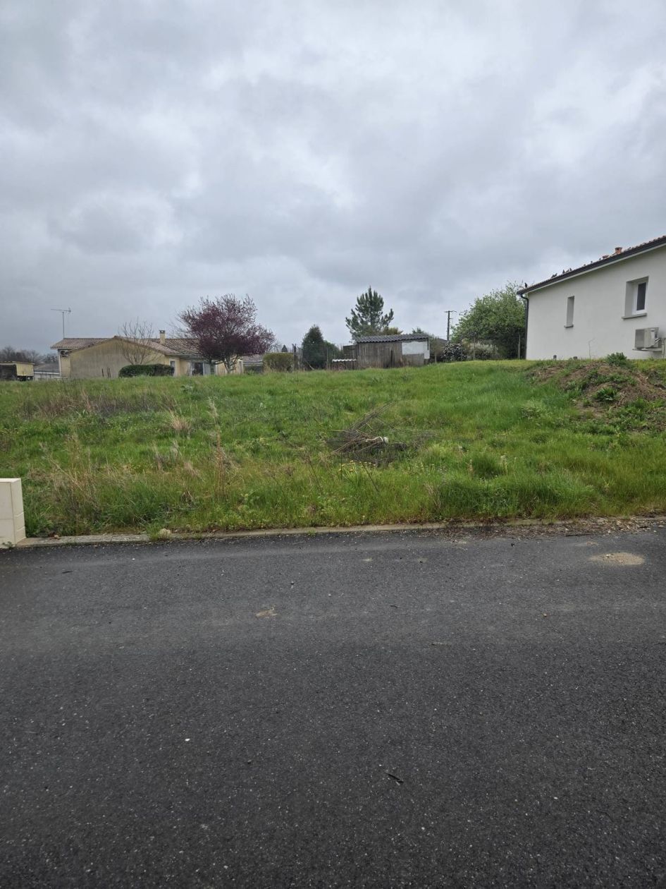 Projet de construction d'une maison 90 m² avec terrain à PODENSAC (33) - visuel 7