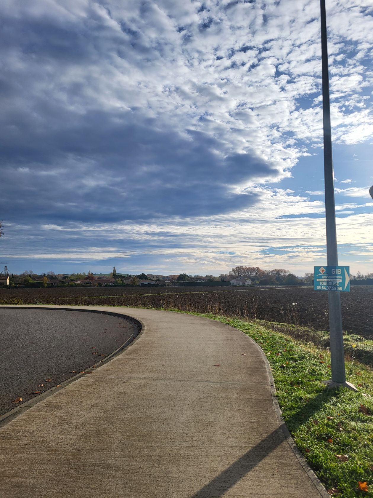 Terrain à bâtir de 250 m² à VILLEFRANCHE-DE-LAURAGAIS (31) - visuel 2