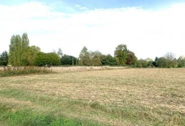 Terrain à bâtir de 900 m² à MURET (31)