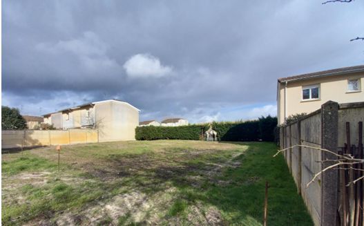 Terrain à bâtir de 600 m² à BLANQUEFORT (33) - visuel 3