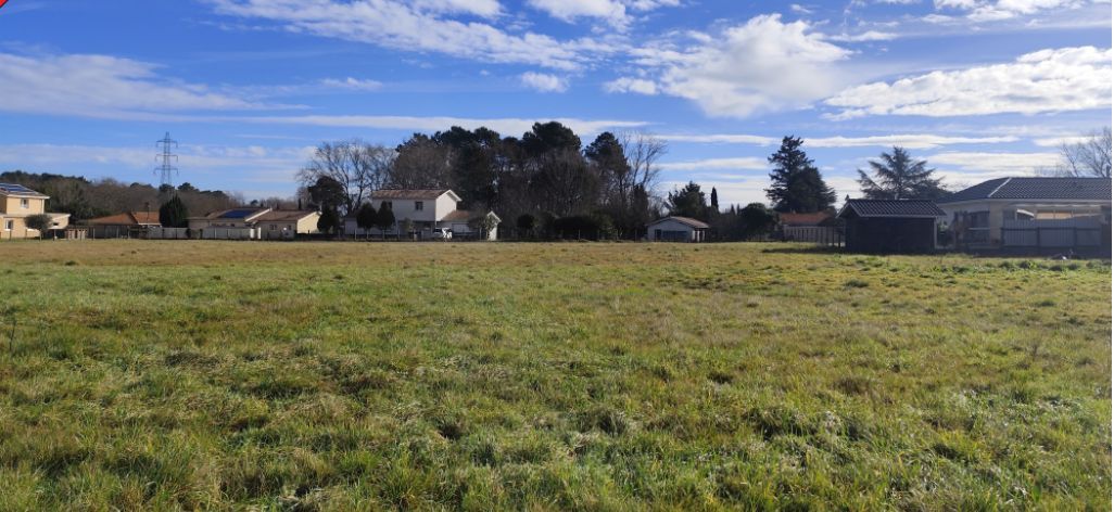 Terrain à bâtir de 602 m² à LEOGNAN (33) - visuel 1