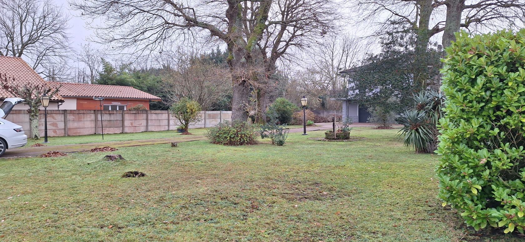 Terrain à bâtir de 1009 m² à PESSAC (33) - visuel 6