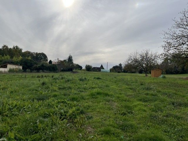 Terrain à bâtir de 1800 m² à SARLAT-LA-CANEDA (24) - visuel 2