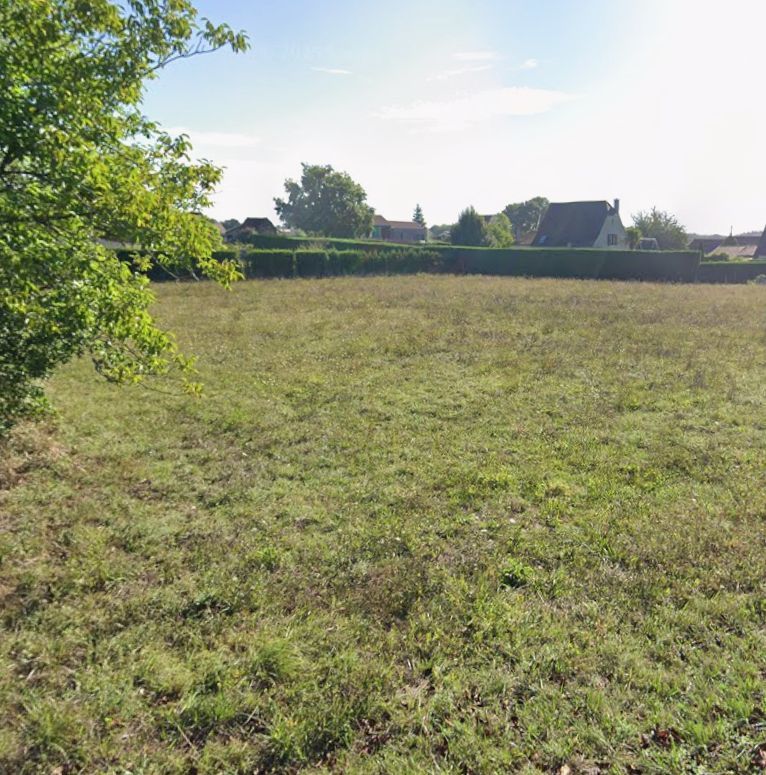 Terrain à bâtir de 2534 m² à MEYRALS (24)