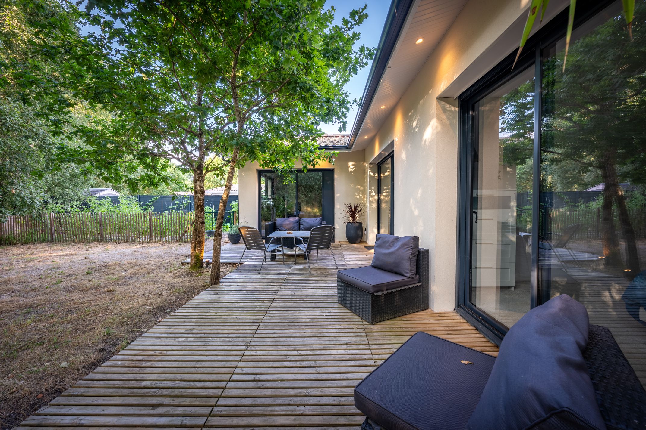 Maison contemporaine en L
