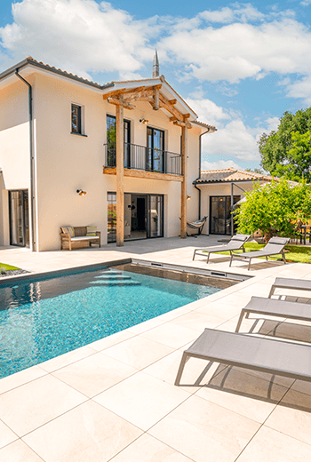 LA CONSTRUCTION SUR-MESURE OU SUR MODELE