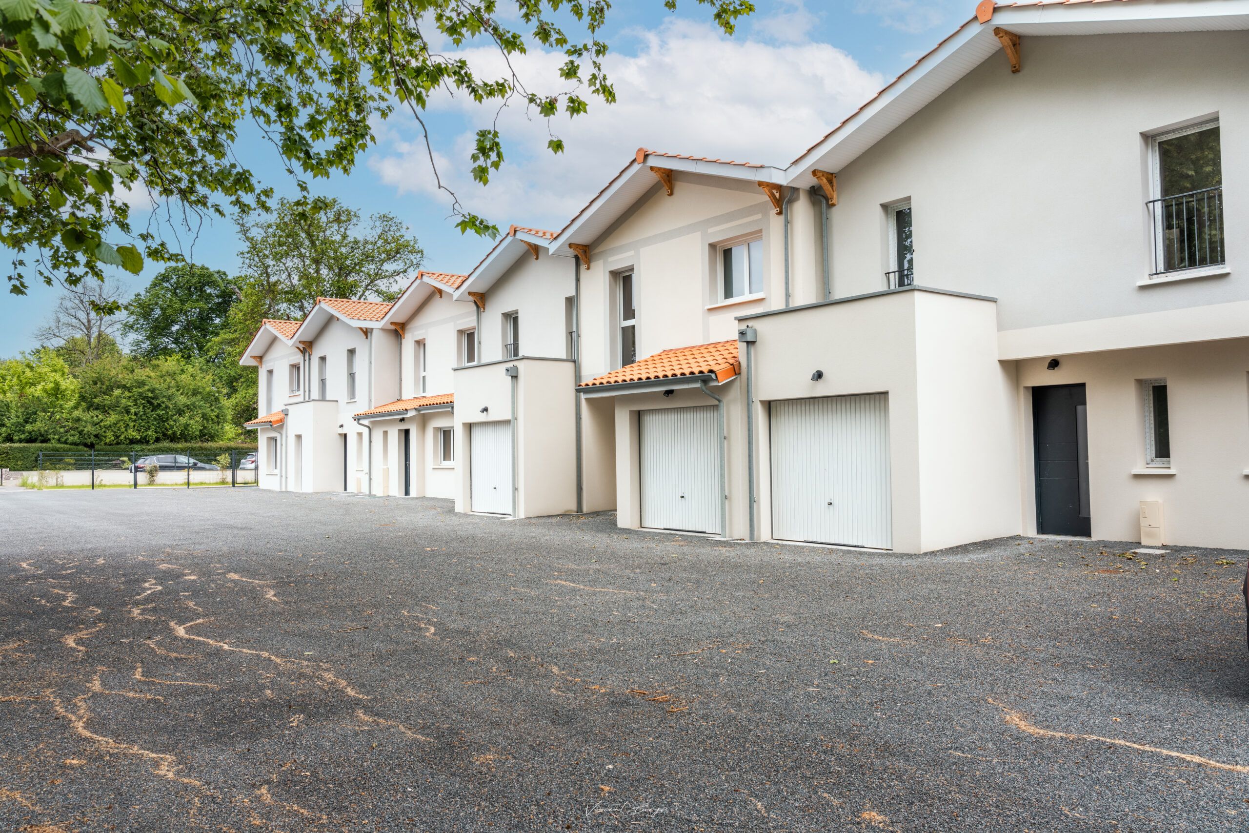Maisons modernes au centre-ville de Parentis-en-Born
