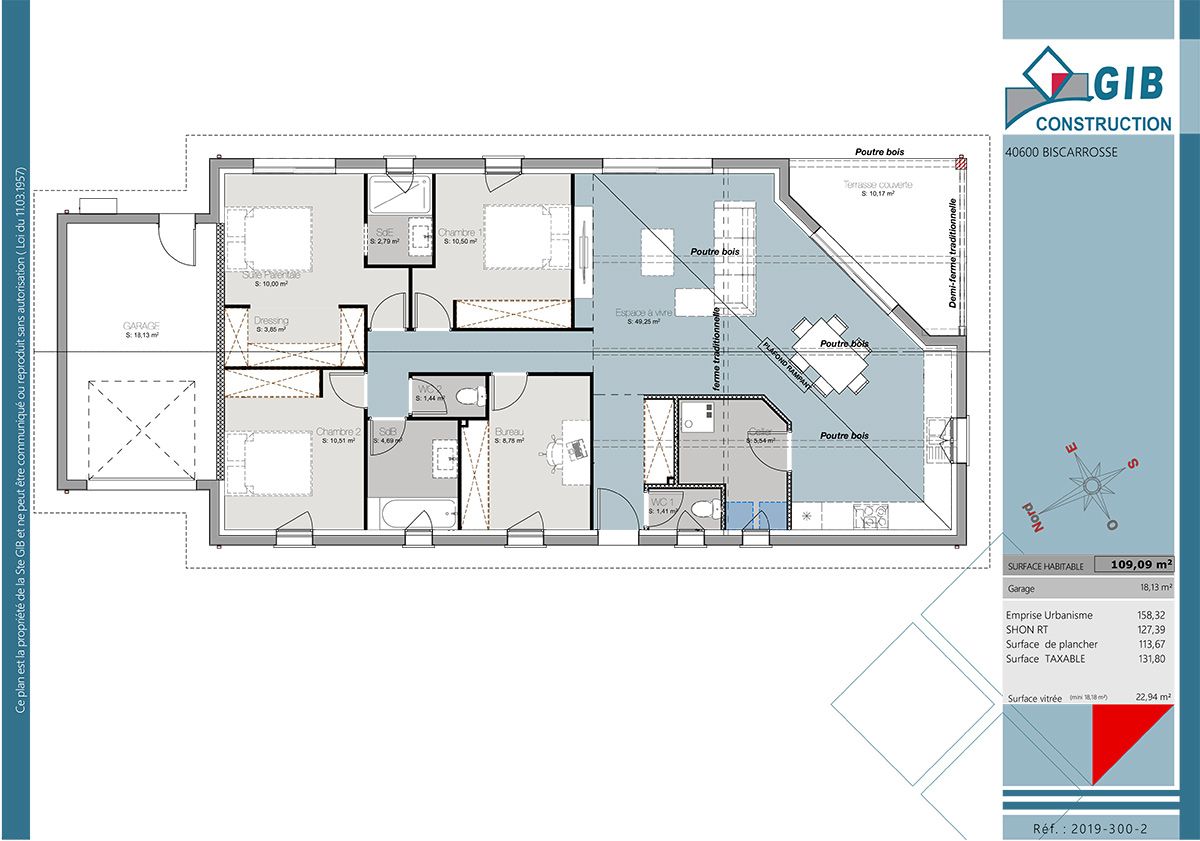 Maison moderne et traditionnelle avec terrasse couverte - plan