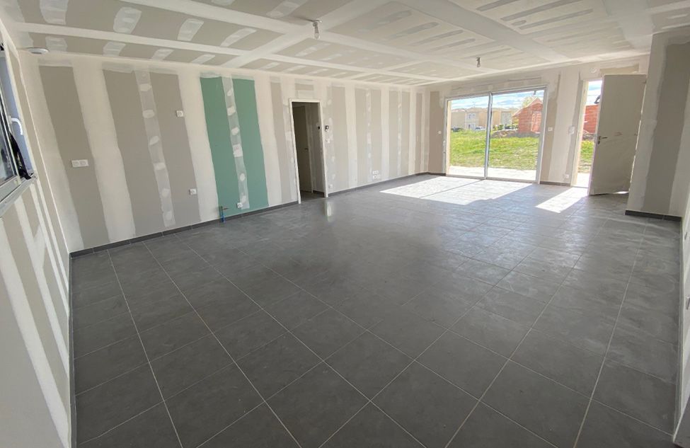 Maison rectangulaire avec porche traditionnel - visuel 3