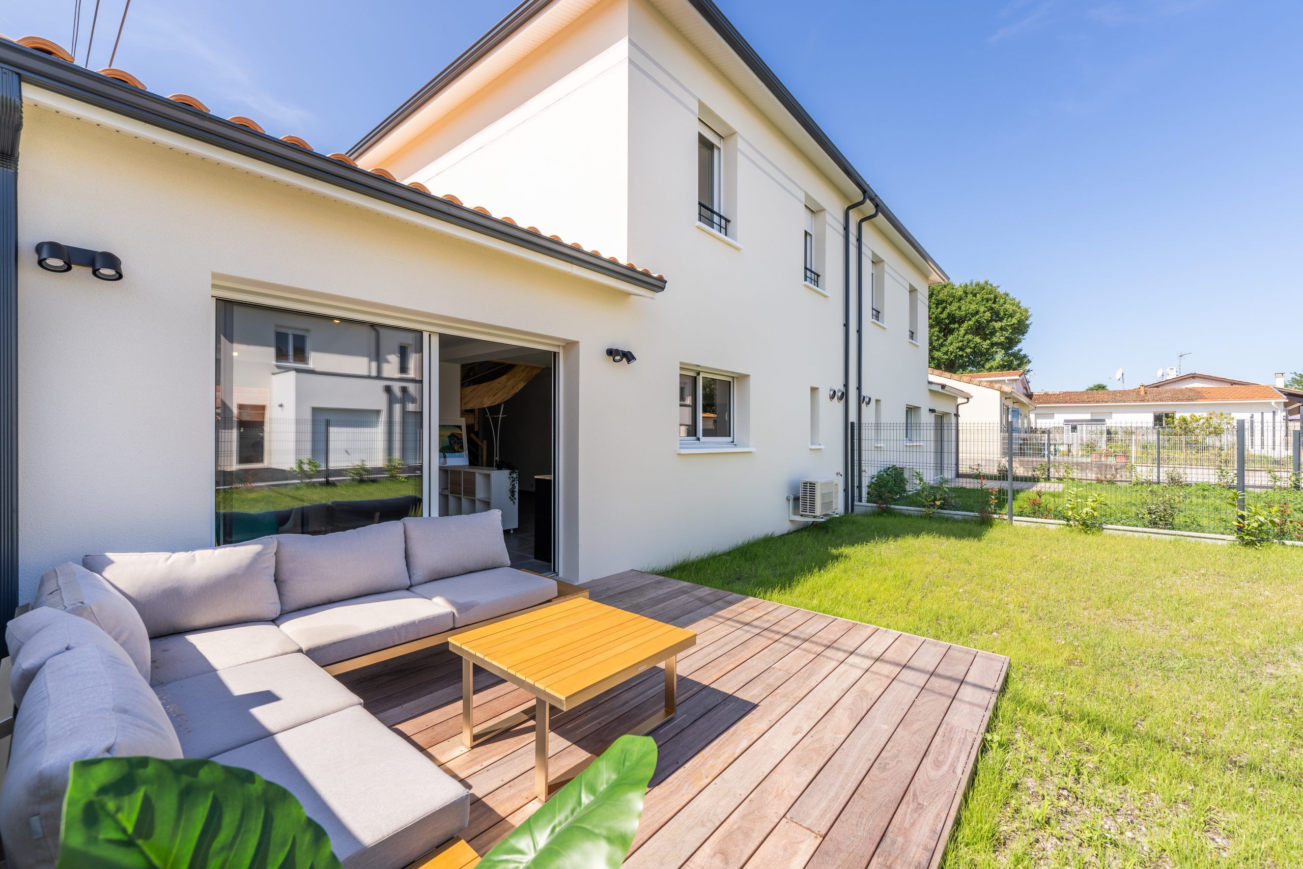 Maisons à étage au centre-ville de Villenave d'Ornon - visuel 3