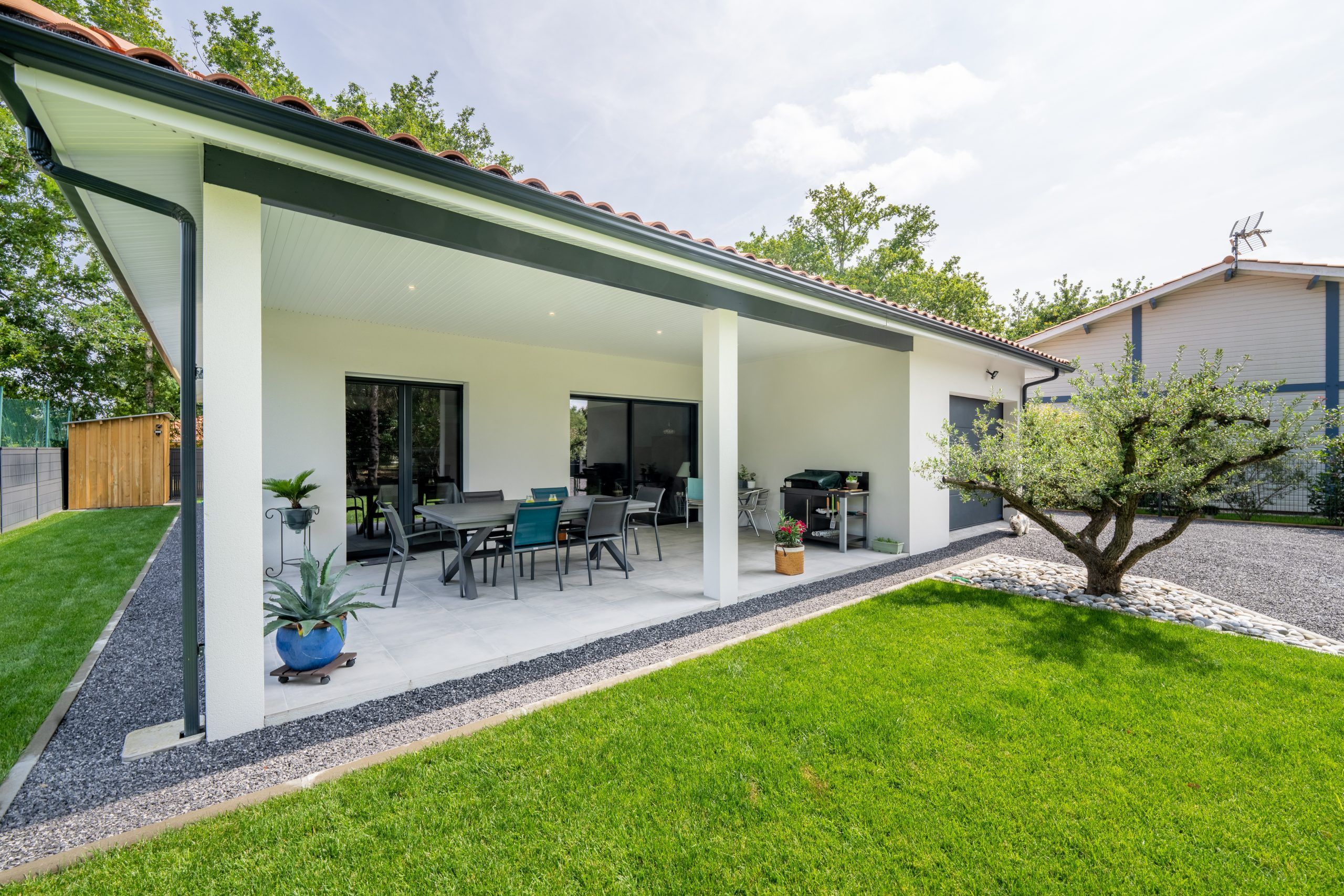 Maison lumineuse et moderne - visuel 3
